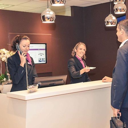 Mercure Lyon Est Шапоне Экстерьер фото
