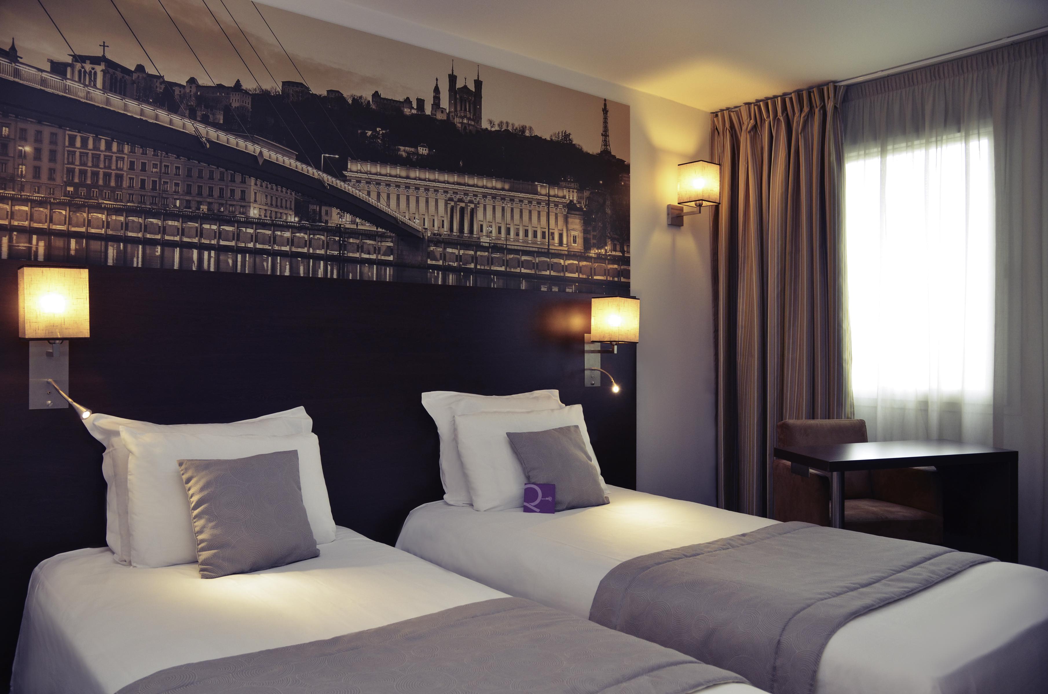 Mercure Lyon Est Шапоне Экстерьер фото
